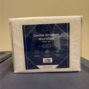 Double-Brushed Microfiber Queen Sheet Set - White